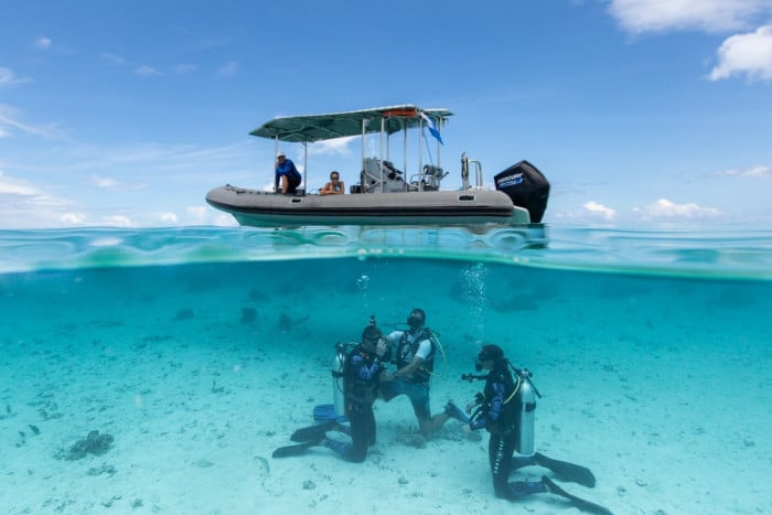Préparation dans le lagon de Bora Bora