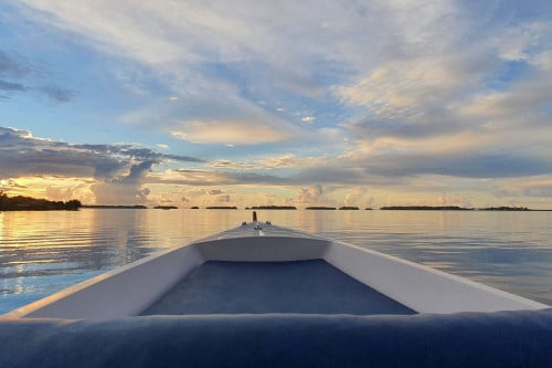Romantic cruise in Bora Bora - Sunset