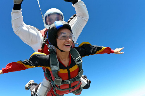 Skydiving in Bora Bora with Photos and Video Package - Online Booking