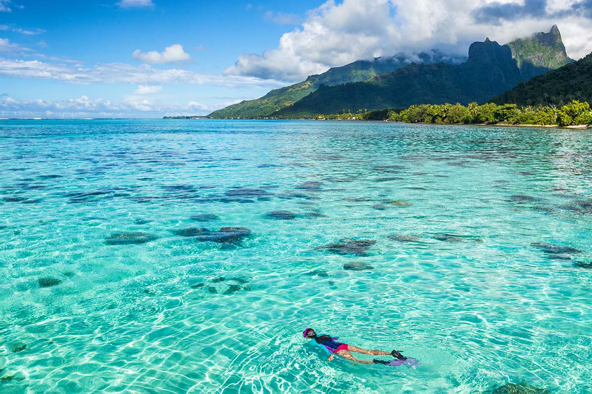 Snorkeling in the Moorea lagoon during the pirogue tour