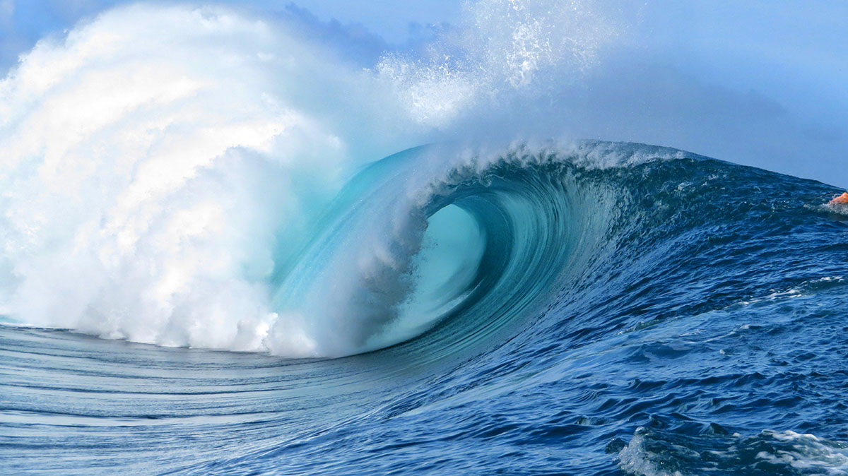 Surfen in Huahine : Traumspots in den Tropen für Erfahrenen